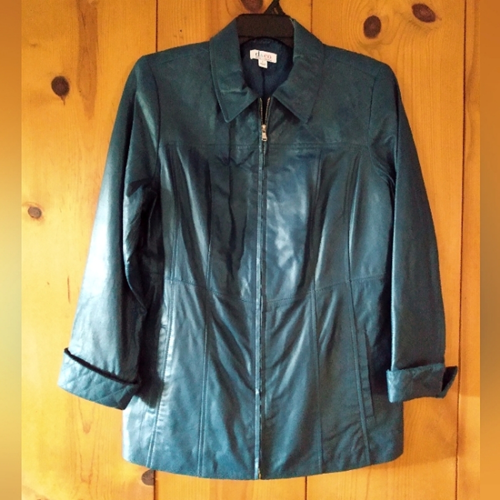 NWOT Denim&Co Zippered Leather Jacket with Quilt Detail and Cuffed Sleeves